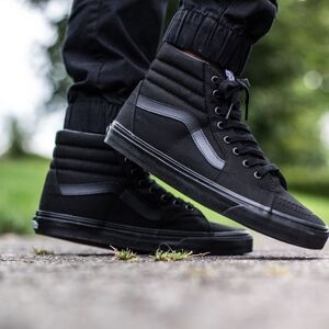 Vans Sk8-Hi 'Triple Black' Mens Sneakers Size 6